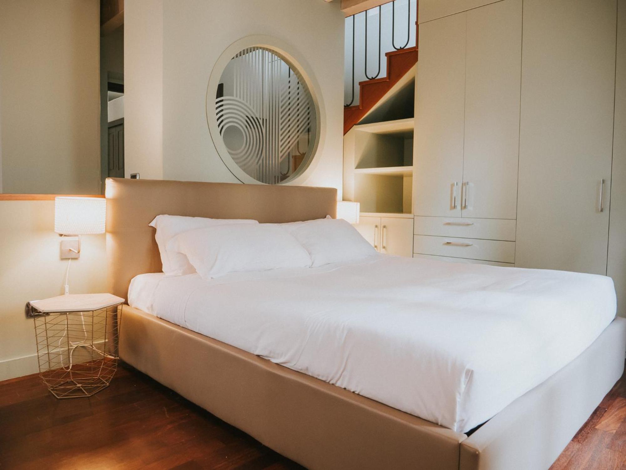 Prestige Boutique Homes - San Babila ミラノ エクステリア 写真