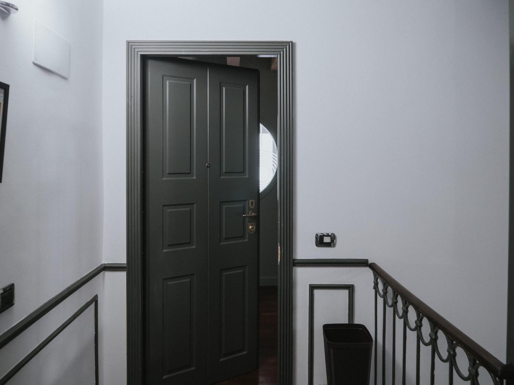 Prestige Boutique Homes - San Babila ミラノ エクステリア 写真