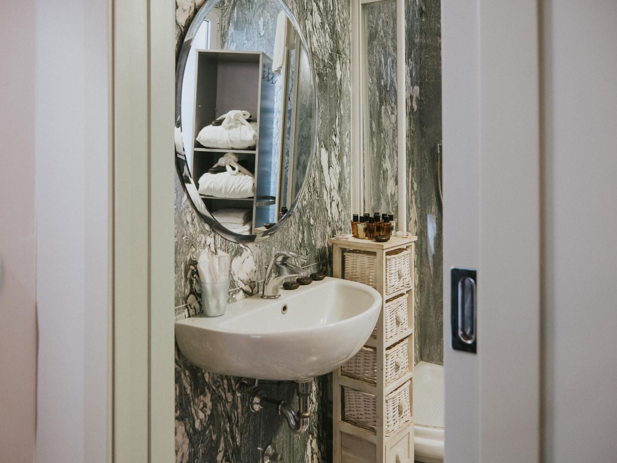 Prestige Boutique Homes - San Babila ミラノ エクステリア 写真